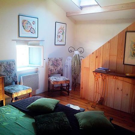 Bed and Breakfast Le Clos De La Source Le Bousquet-d'Orb Exterior foto