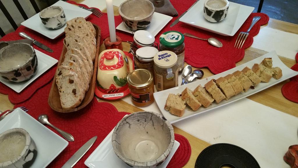 Bed and Breakfast Le Clos De La Source Le Bousquet-d'Orb Exterior foto